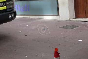 Intervención de los bomberos en el número 40 de la Avenida de la Constitución en Los Llanos de Telde/TA.